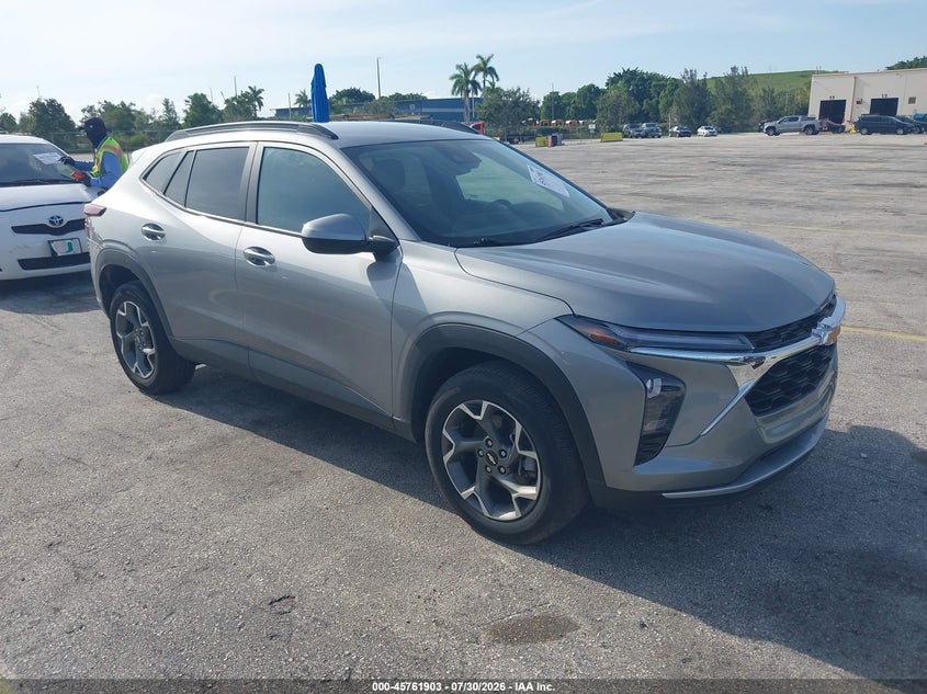 Vin: kl77lhep1sc243938, lot: 46260652, chevrolet trax fwd lt 2025 img_1