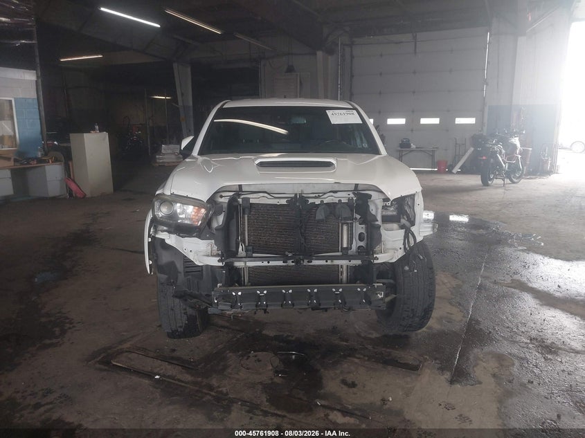 TOYOTA TACOMA 2018 VIN 5TFSZ5AN4JX139384