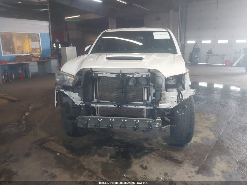 TOYOTA TACOMA 2018 VIN 5TFSZ5AN4JX139384