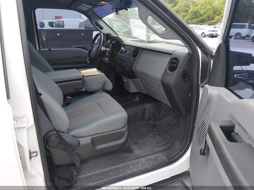 2012 FORD F-450 auction photo 5