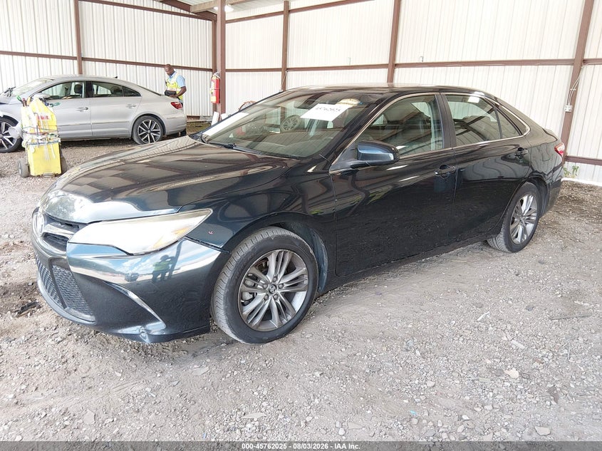 2017 TOYOTA CAMRY auction photo 2