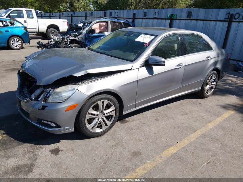 2010 MERCEDES-BENZ E 350 auction photo 2