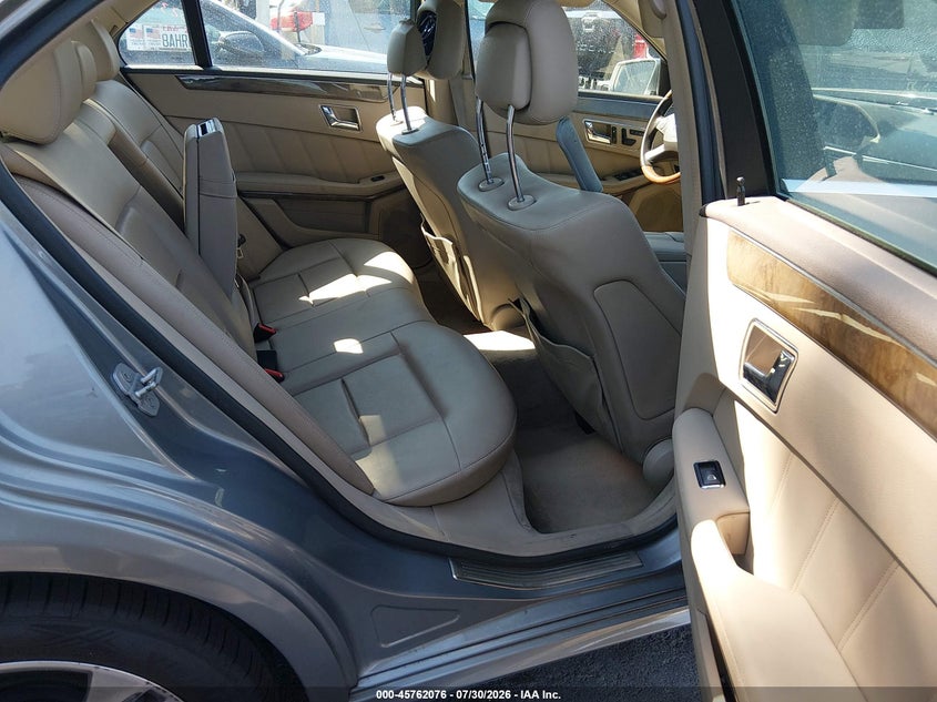 2010 MERCEDES-BENZ E 350 auction photo 8