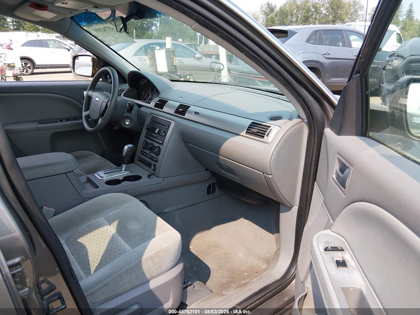 2006 FORD FIVE HUNDRED auction photo 5