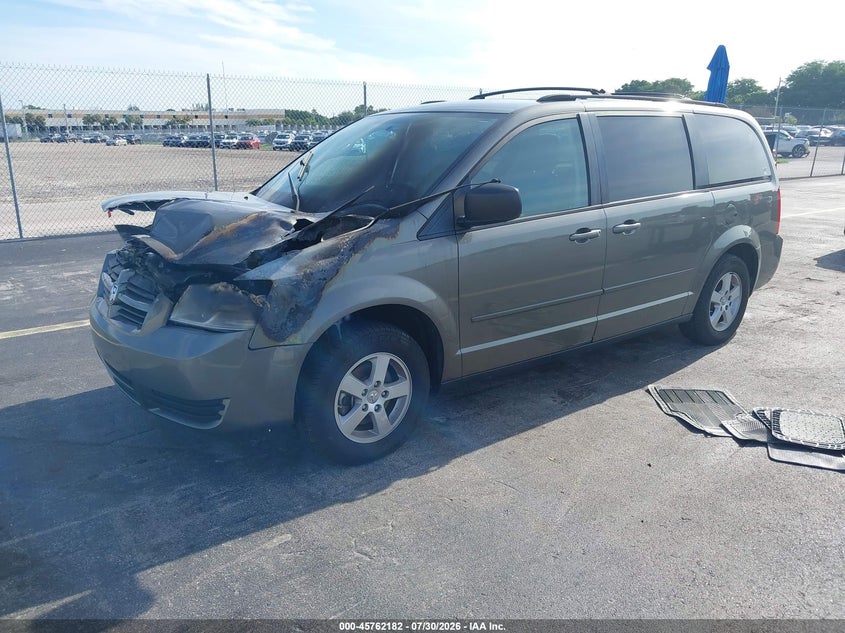 Vin: 2d4rn3d1xar389530, lot: 46260931, dodge grand caravan hero 20102