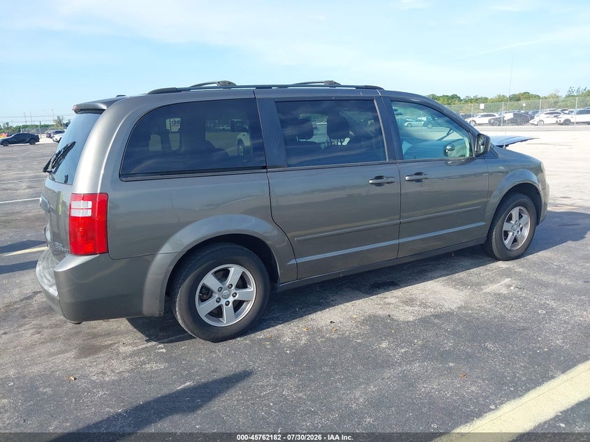 Vin: 2d4rn3d1xar389530, lot: 46260931, dodge grand caravan hero 20104