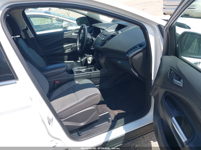 2017 FORD ESCAPE auction photo 5