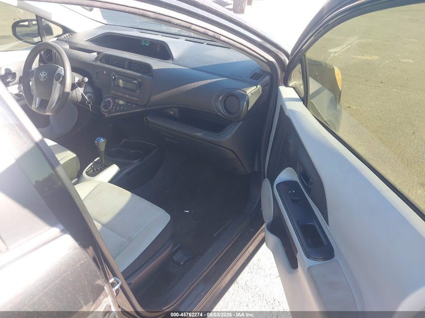 TOYOTA PRIUS C 2013 VIN JTDKDTB3XD1537691