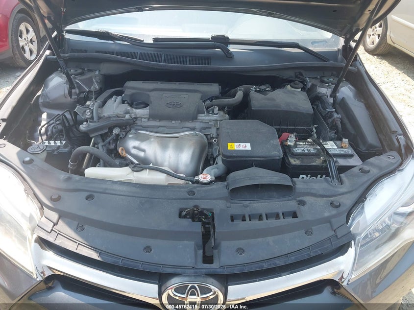 TOYOTA CAMRY - zdjęcie 10