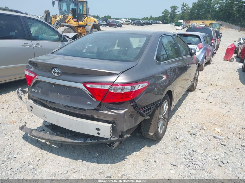 TOYOTA CAMRY - zdjęcie 4
