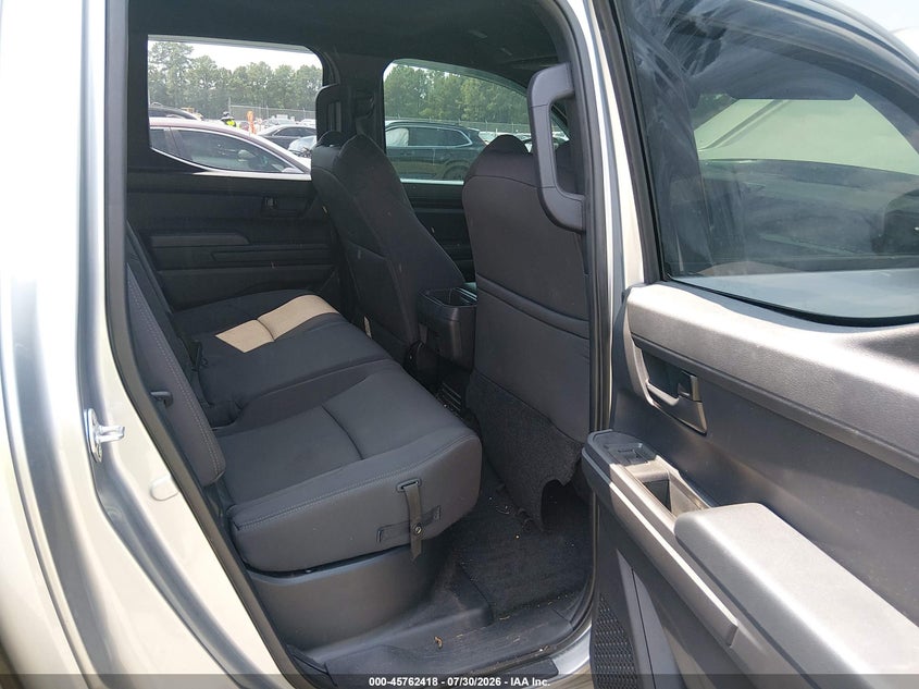 2024 TOYOTA TACOMA auction photo 8