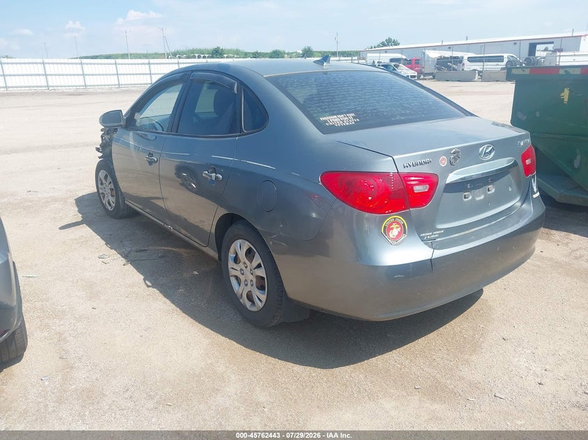 2010 HYUNDAI ELANTRA auction photo 3