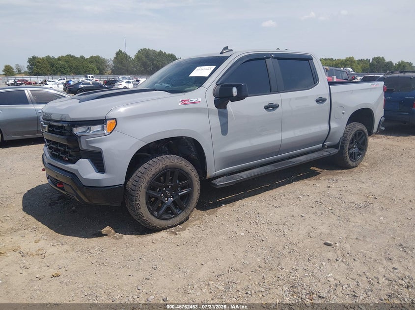 2024 CHEVROLET SILVERADO 1500 auction photo 2