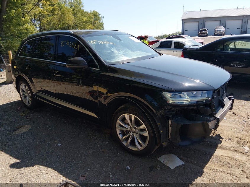 Vin: wa1laaf76jd010122, lot: 46261270, audi q7 3.0t premium 2018 img_1