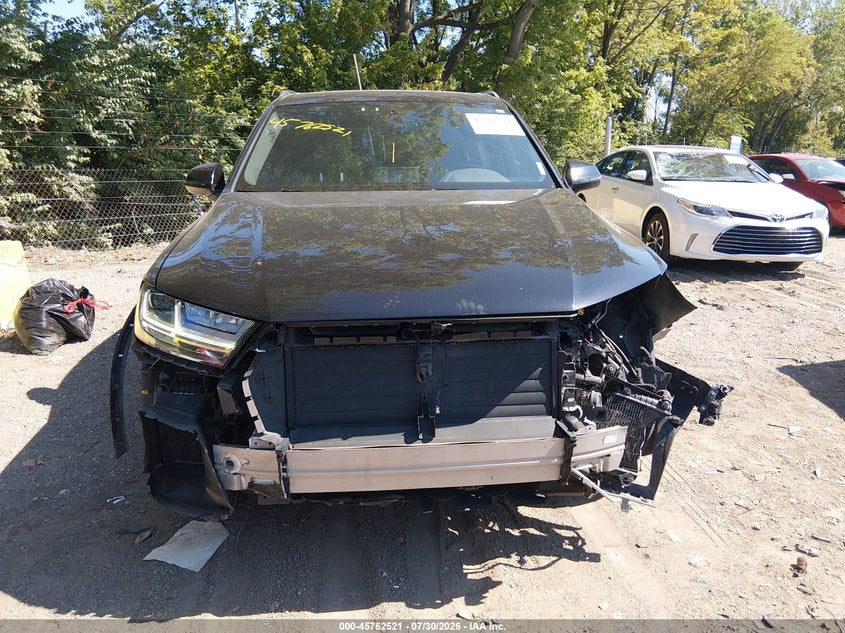 AUDI Q7 - zdjęcie 12