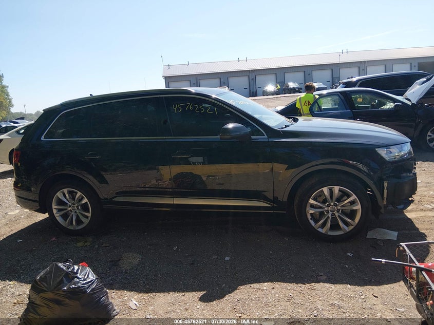 AUDI Q7 - zdjęcie 13