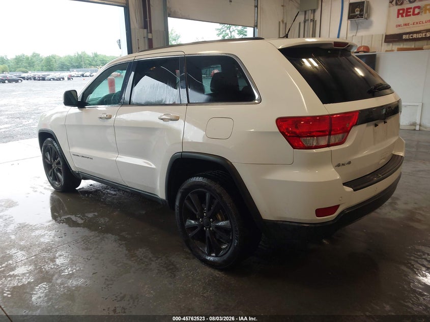 Vin: 1c4rjfag0dc599800, lot: 46261272, jeep grand cherokee laredo altitude 20133