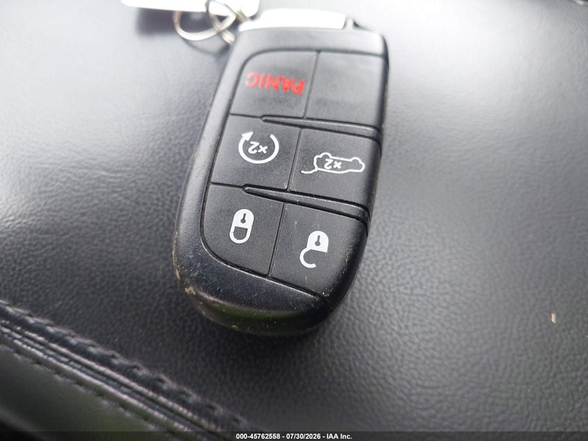 JEEP GRAND CHEROKEE - zdjęcie 11