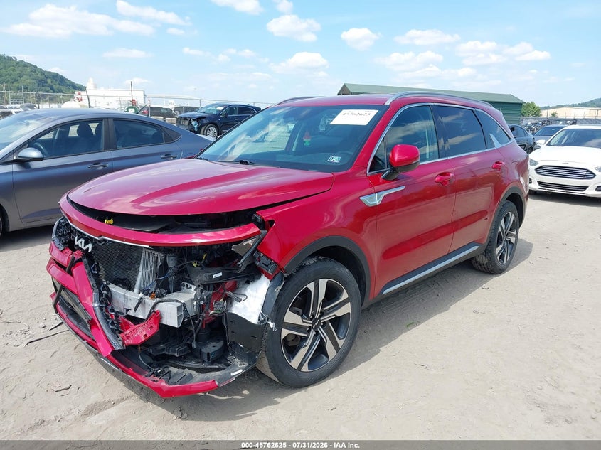 2023 KIA SORENTO HYBRID auction photo 2