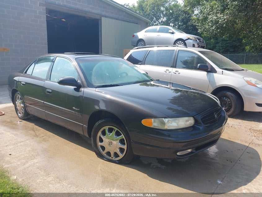 2001 BUICK REGAL auction photo 1
