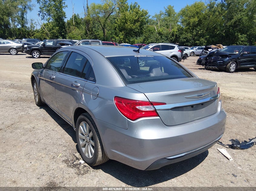 Vin: 1c3ccbbb5dn762509, lot: 46261434, chrysler 200 touring 20133