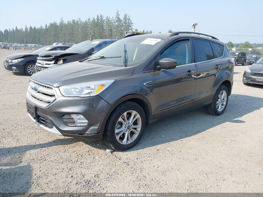 Vin: 1fmcu9gd3juc90867, lot: 46261445, ford escape se 20182