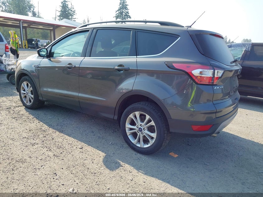 Vin: 1fmcu9gd3juc90867, lot: 46261445, ford escape se 20183