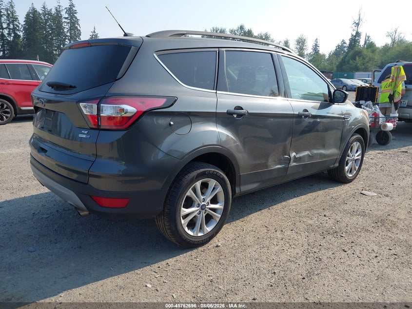 Vin: 1fmcu9gd3juc90867, lot: 46261445, ford escape se 20184