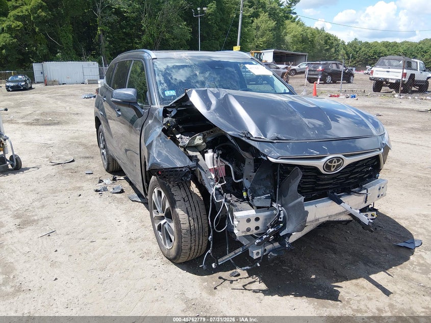 TOYOTA HIGHLANDER - zdjęcie 1