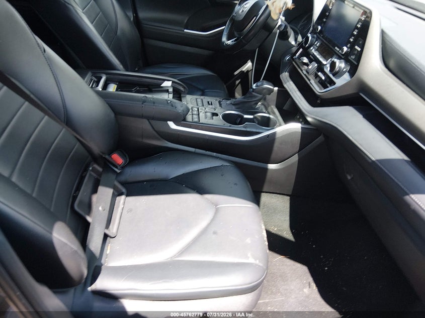 TOYOTA HIGHLANDER - zdjęcie 5
