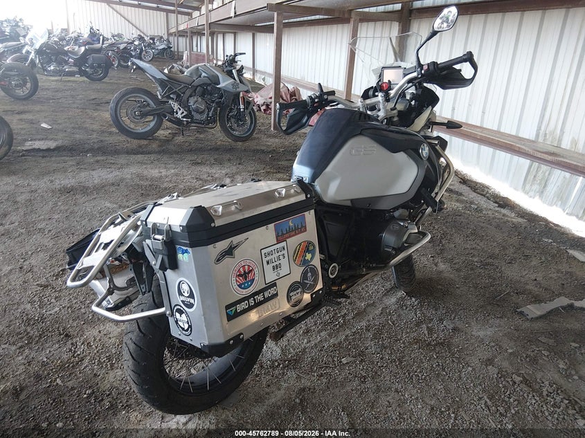 2016 BMW R1200 auction photo 4