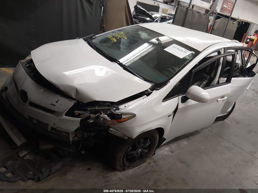 Vin: jtdkn3du0f0481899, lot: 46261575, toyota prius two 20152