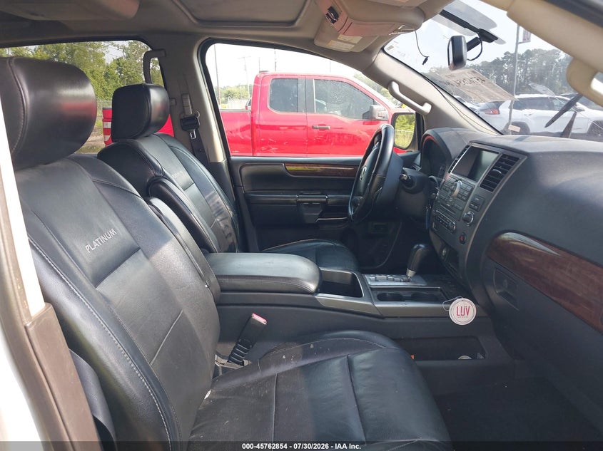 2013 NISSAN ARMADA auction photo 5
