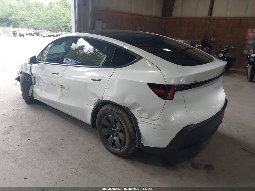 TESLA MODEL Y - zdjęcie 3
