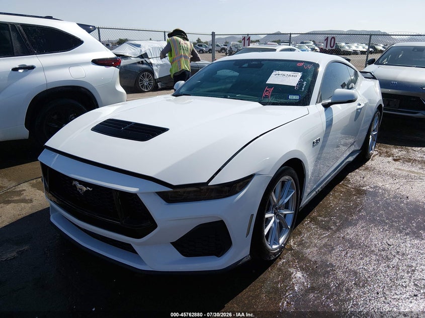 FORD MUSTANG - zdjęcie 2