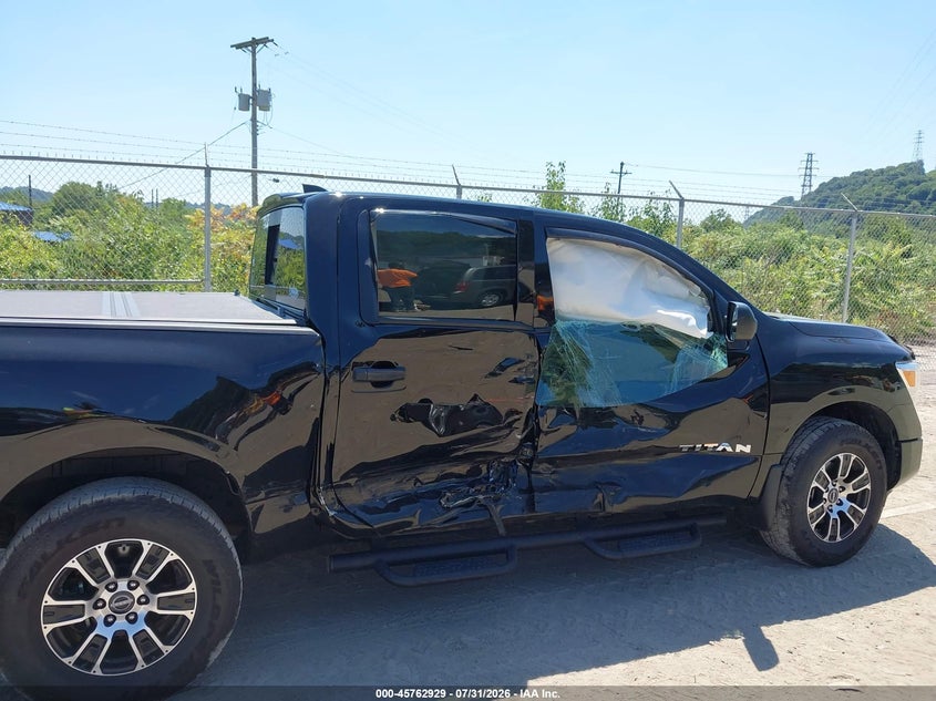 2023 NISSAN TITAN auction photo 6