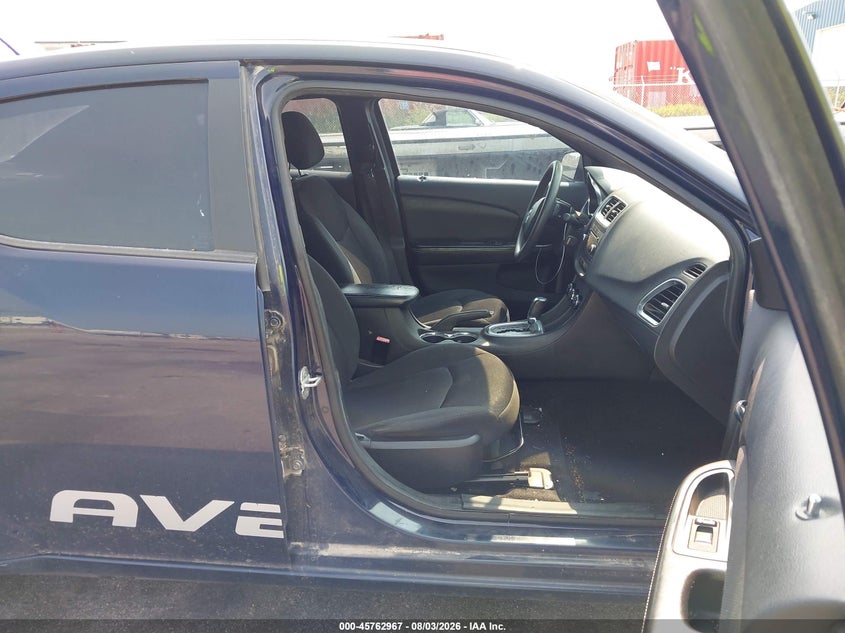 2013 DODGE AVENGER auction photo 5