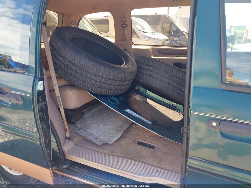 1995 FORD WINDSTAR auction photo 8