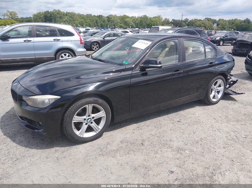 Vin: wba3a5c59df360026, lot: 46261767, bmw 328i 20132