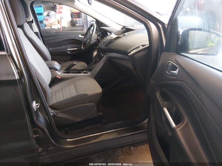 2015 FORD ESCAPE auction photo 5