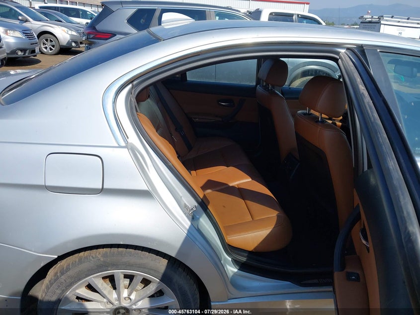 2011 BMW 335I auction photo 8