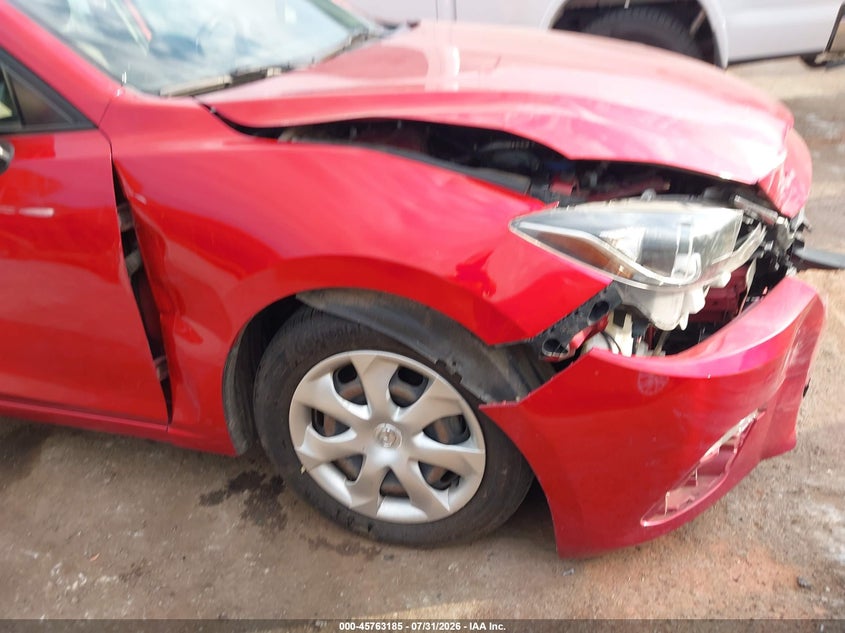 2015 MAZDA MAZDA3 auction photo 6