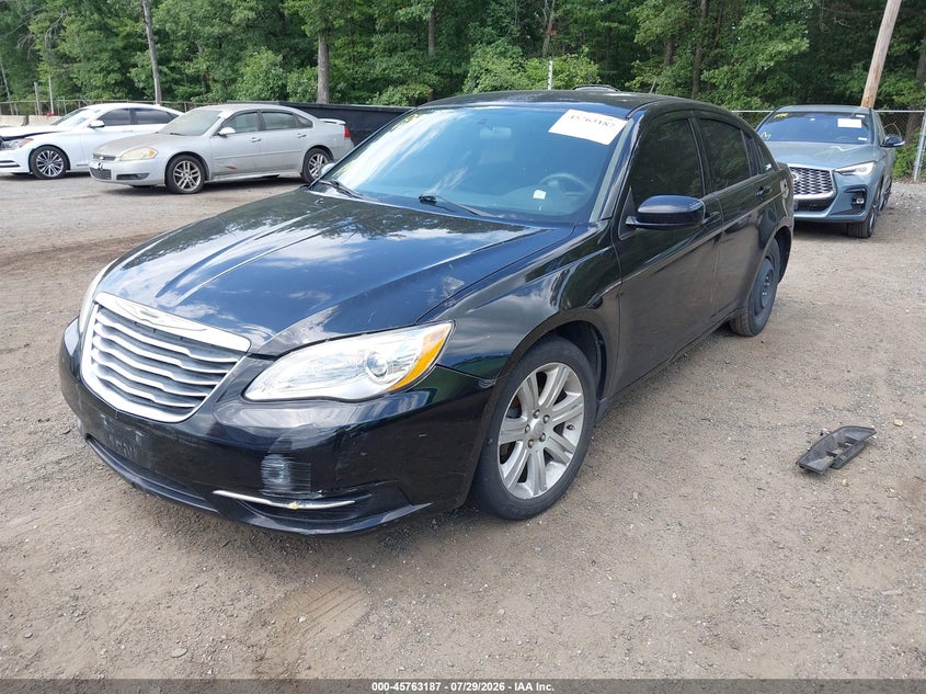 Vin: 1c3ccbab8dn641247, lot: 46261936, chrysler 200 lx 20132