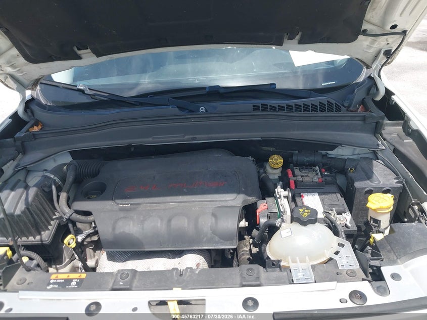 2016 JEEP RENEGADE SPORT UTILITY VEHICLE 2.4L I-4 VVT, 180HP