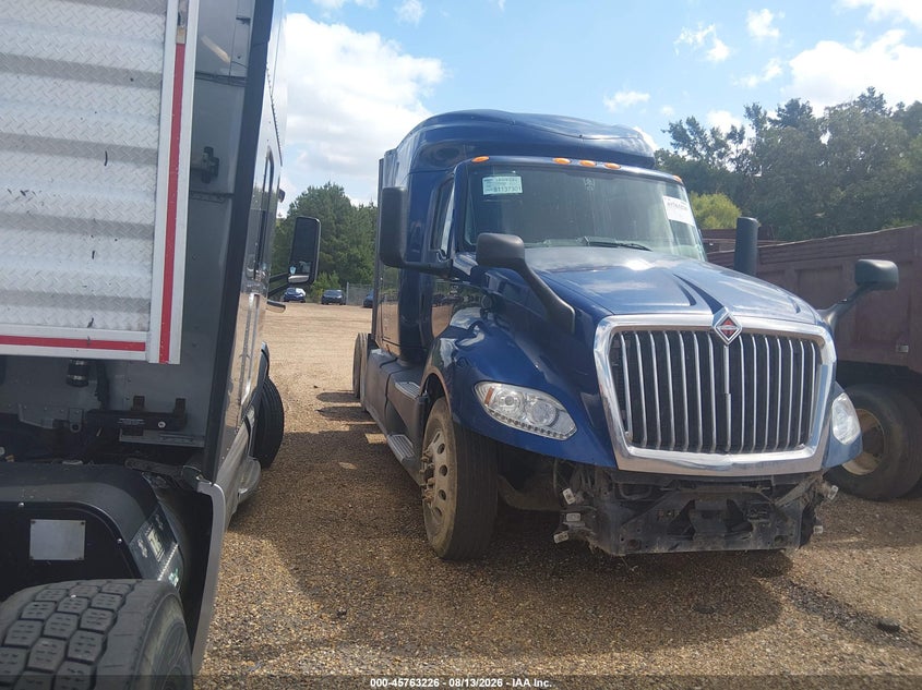 2019 INTERNATIONAL LT