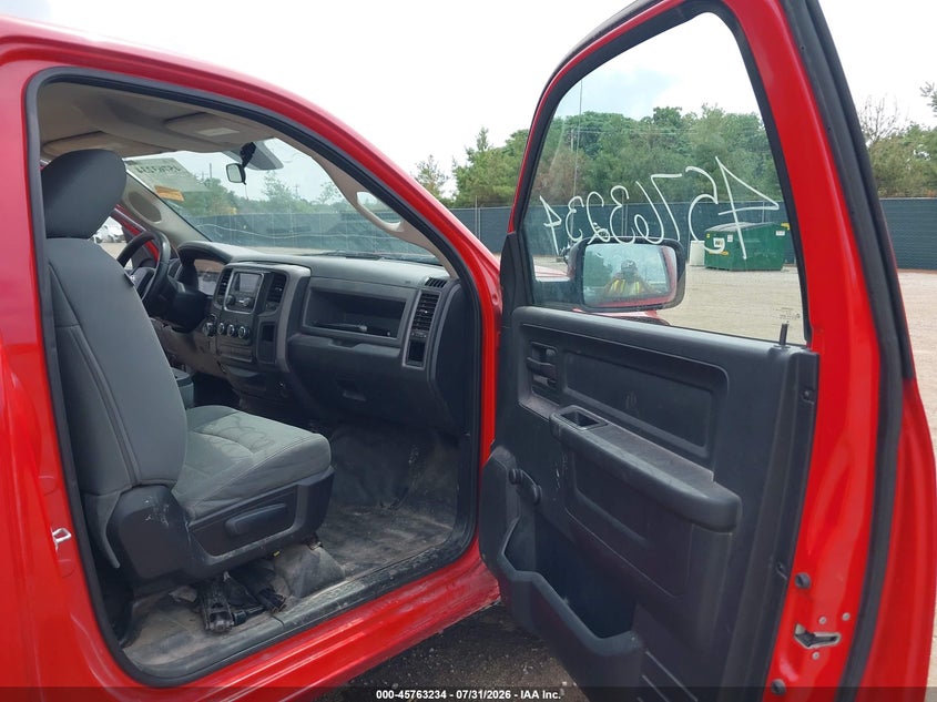 2013 RAM 1500 auction photo 5