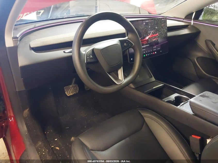 TESLA MODEL 3 - zdjęcie 5