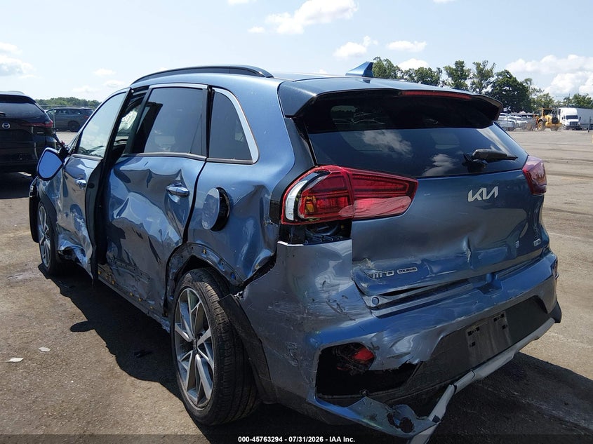 Vin: kndcc3lc7n5536711, lot: 46262044, kia niro touring se 20223