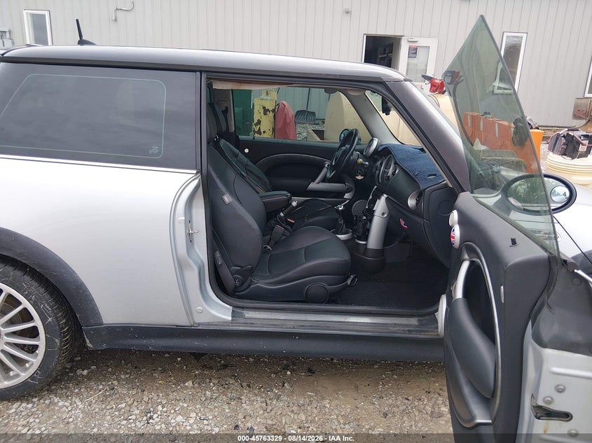 MINI COOPER S 2006 VIN WMWRE33536TL16689
