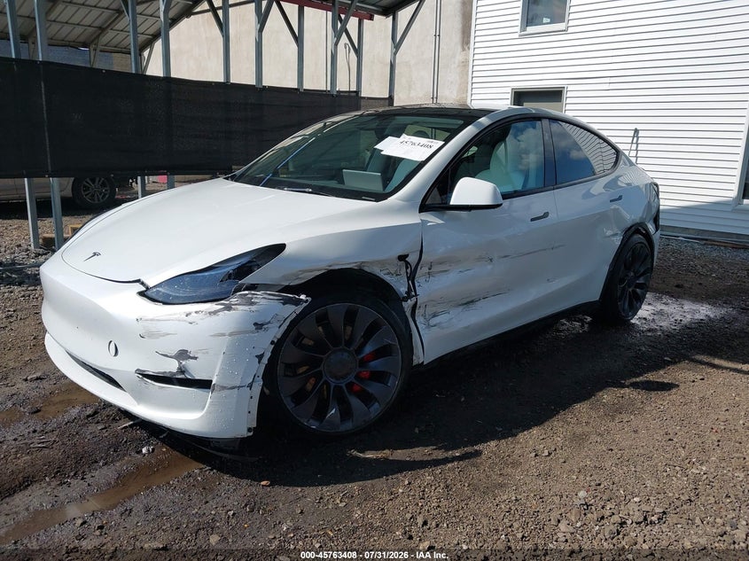 TESLA MODEL Y - zdjęcie 2